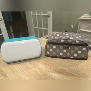 Cricut Joy with Polka Dot Dust Cover